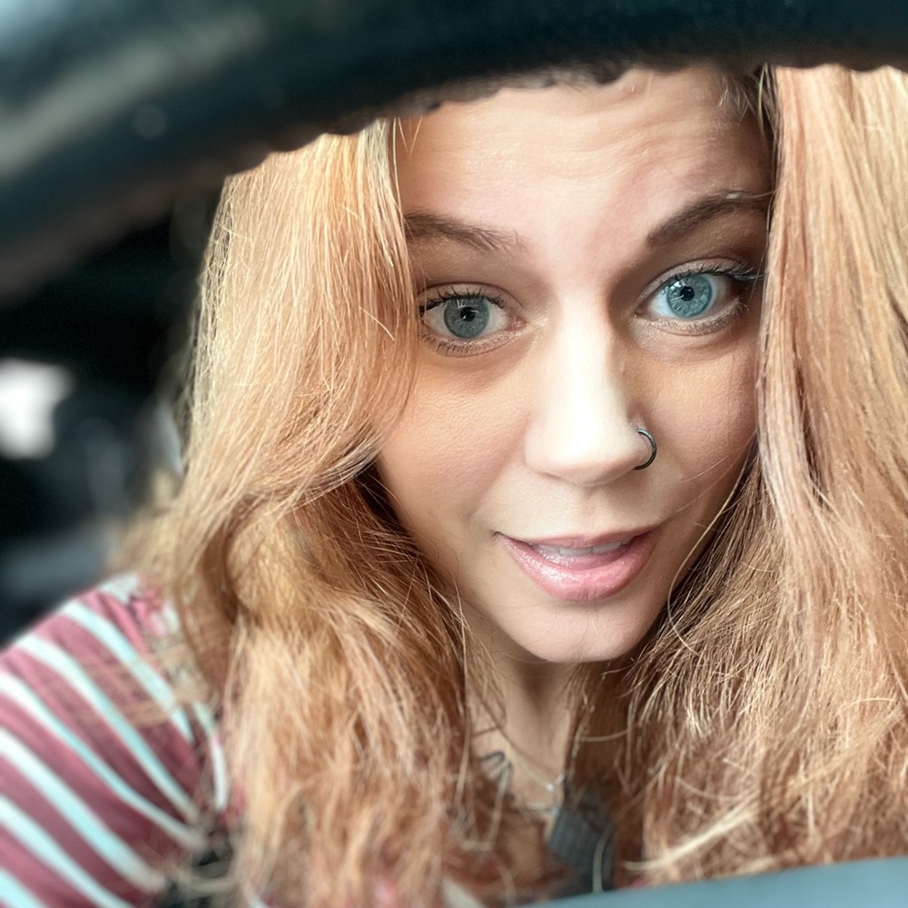 Meet your Posher, Cortney